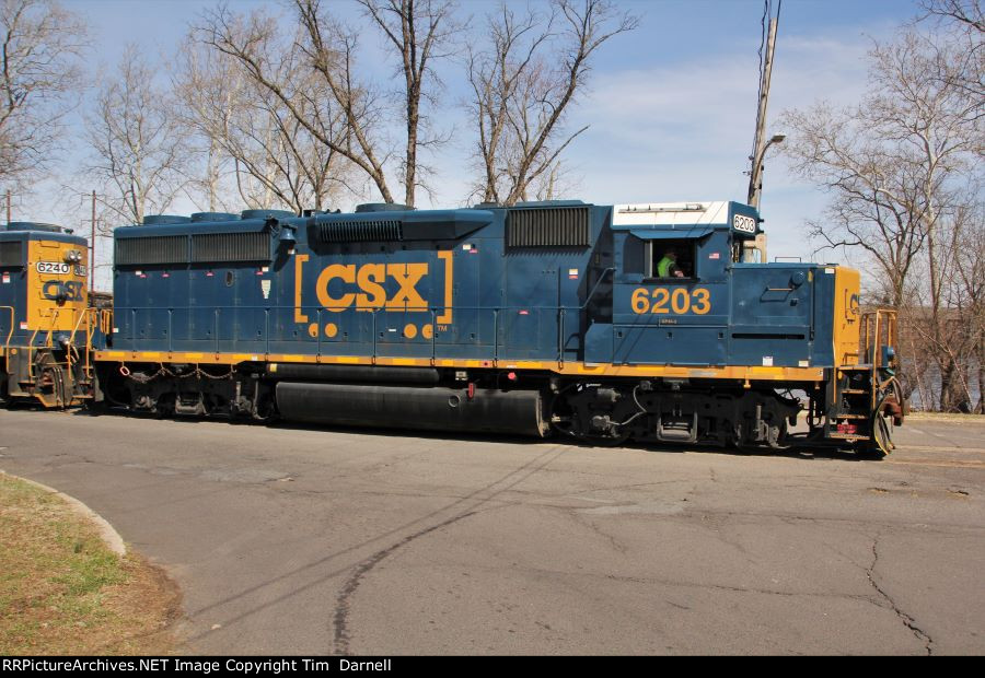 CSX 6203